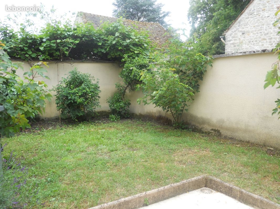 Maison à louer, 79m², Milly-la-Forêt