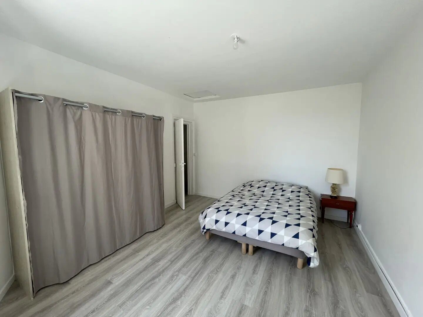 Appartement à louer, 50m², Milly-la-Forêt
