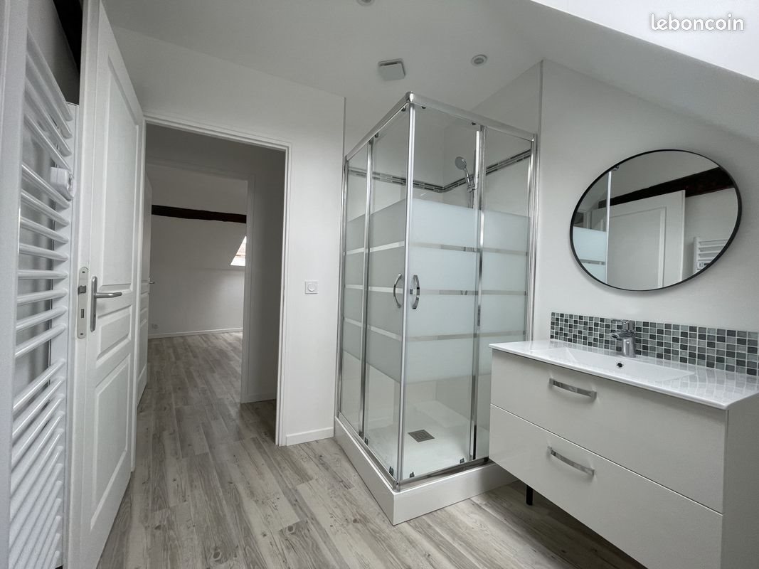 Appartement à louer, 49m², Milly-la-Forêt
