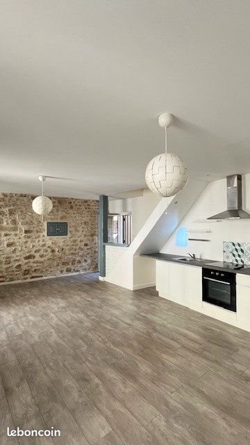 Maison à louer, 70m², Milly-la-Forêt