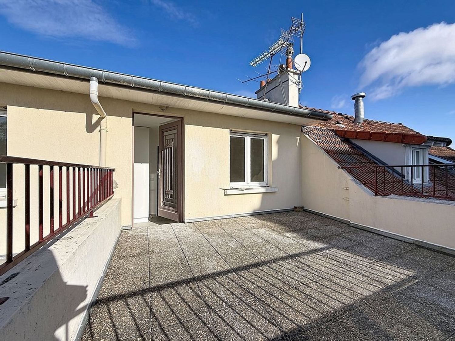 Appartement à louer, 46m², Villecresnes