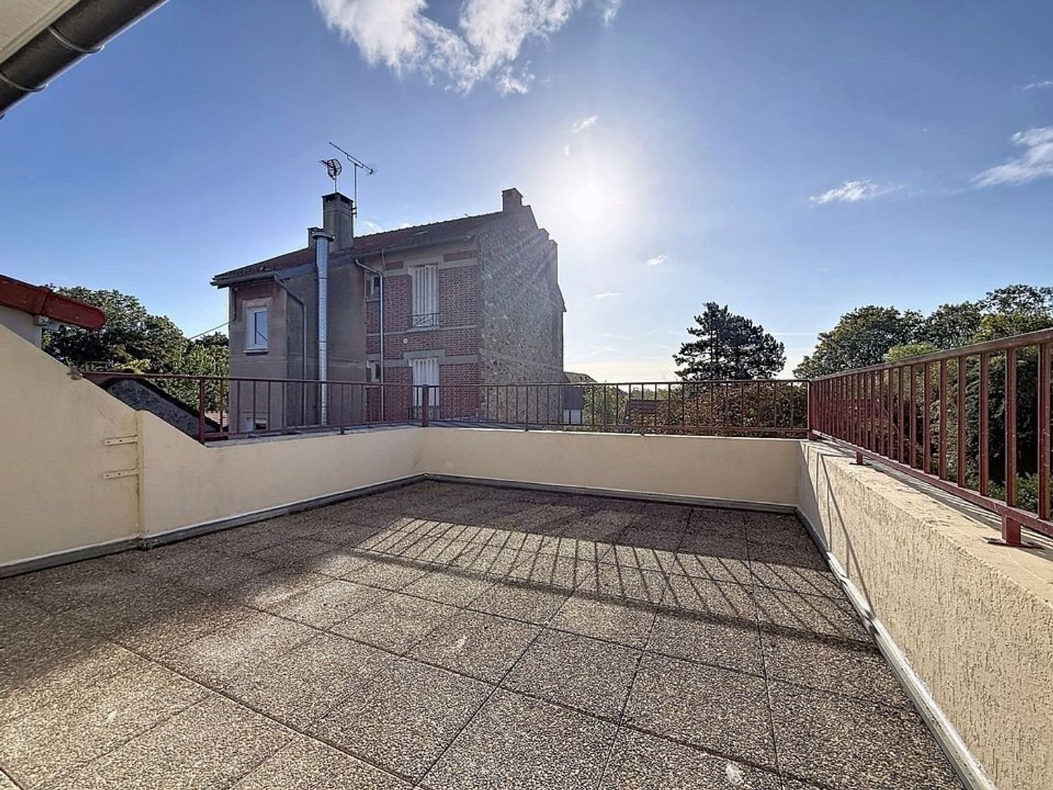 Appartement à louer, 46m², Villecresnes