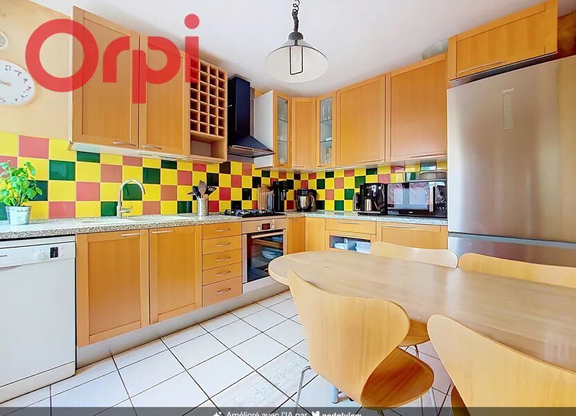 Appartement à vendre, 104m², Boussy-Saint-Antoine