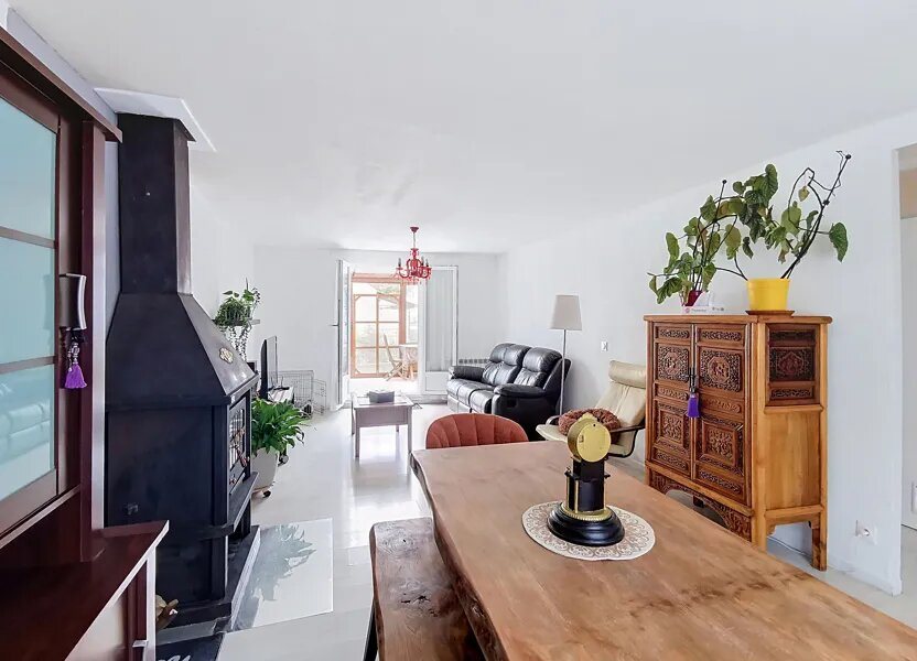 Maison à vendre, 95m², Mandres-les-Roses