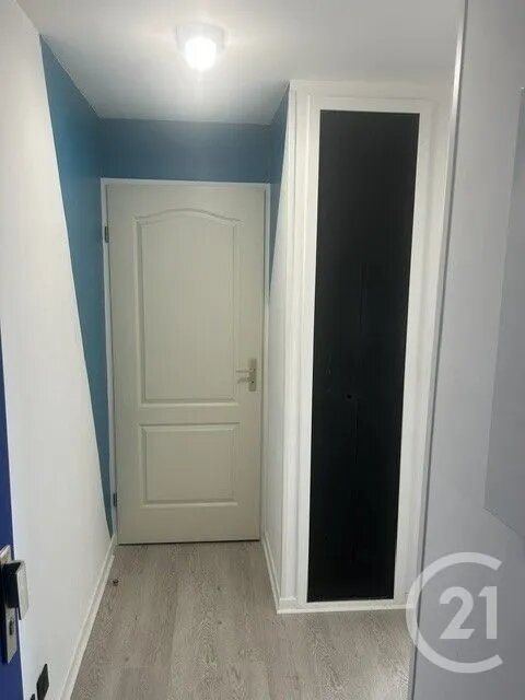 Appartement à louer, 28m², Gif-sur-Yvette