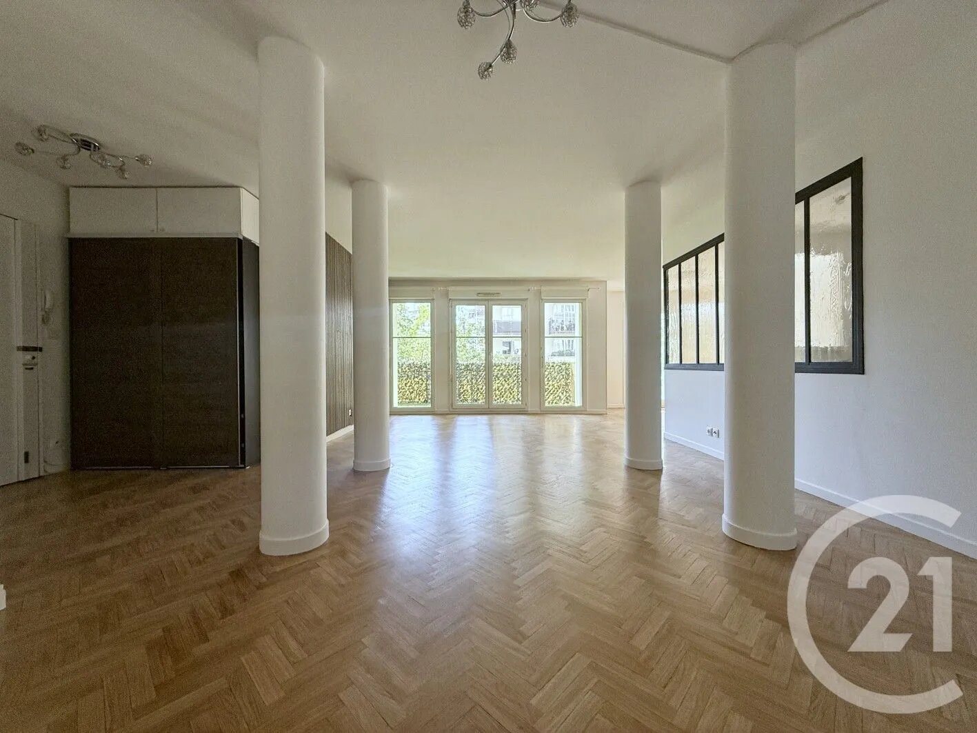 Appartement à louer, 102m², Courbevoie