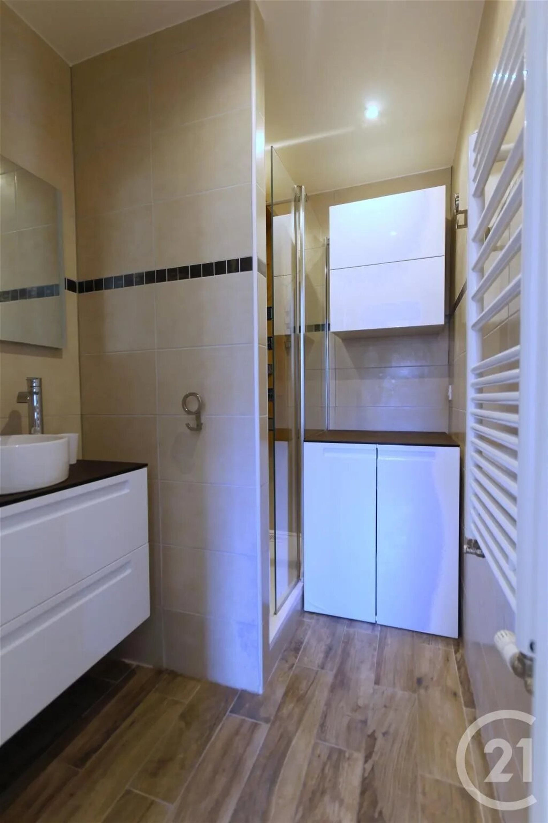 Appartement à louer, 30m², Courbevoie