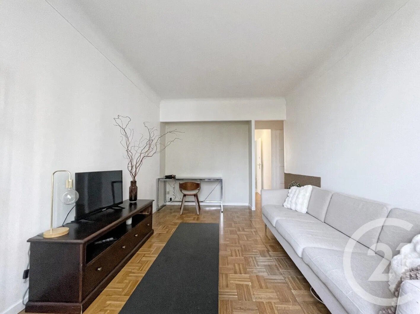 Appartement à louer, 45m², Courbevoie