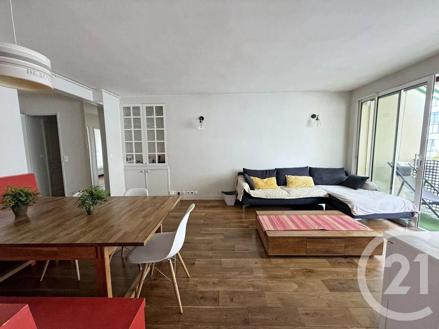 Appartement à louer, 94m², Courbevoie