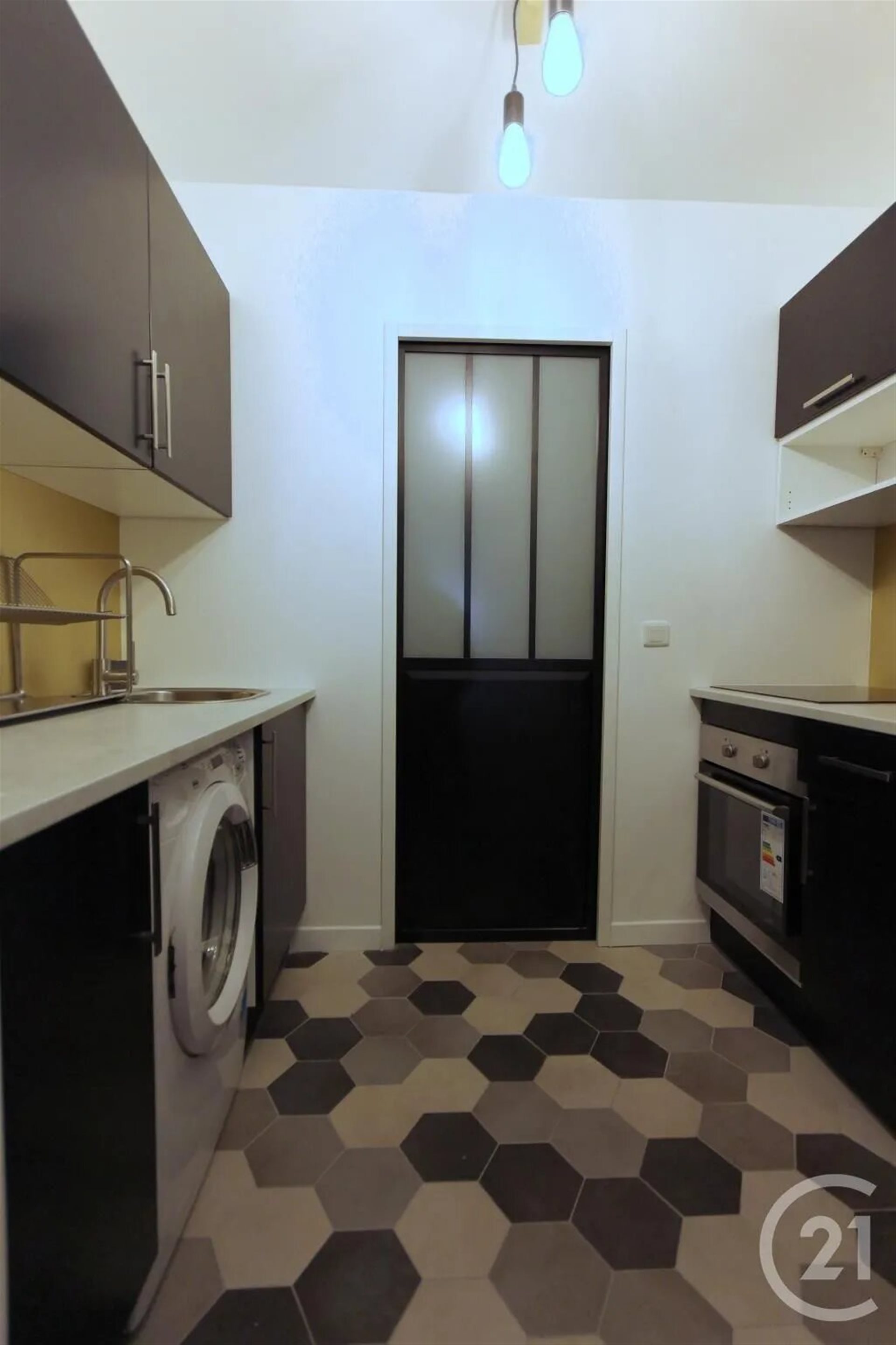 Appartement à louer, 34m², Courbevoie