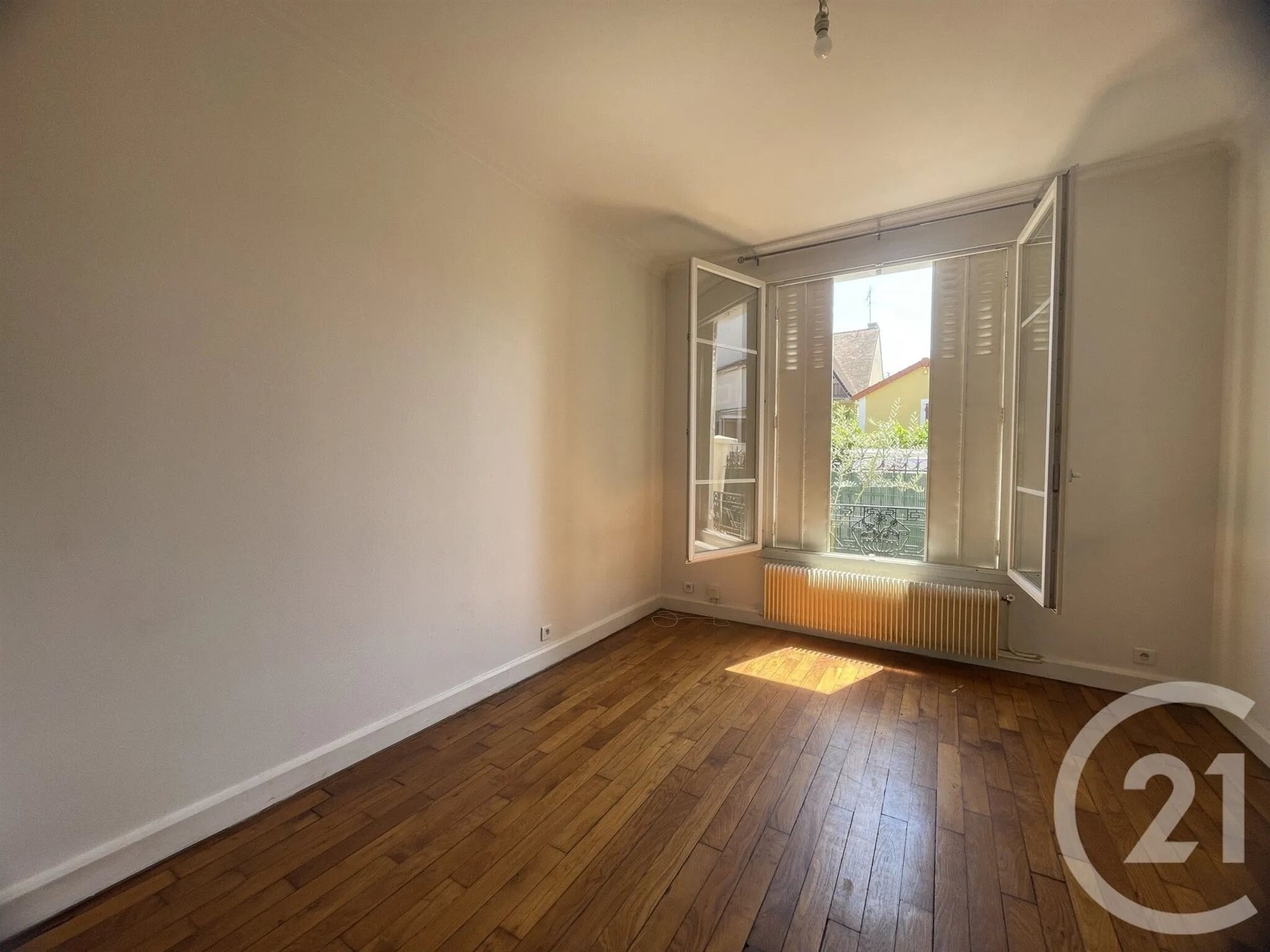Maison à louer, 80m², Colombes