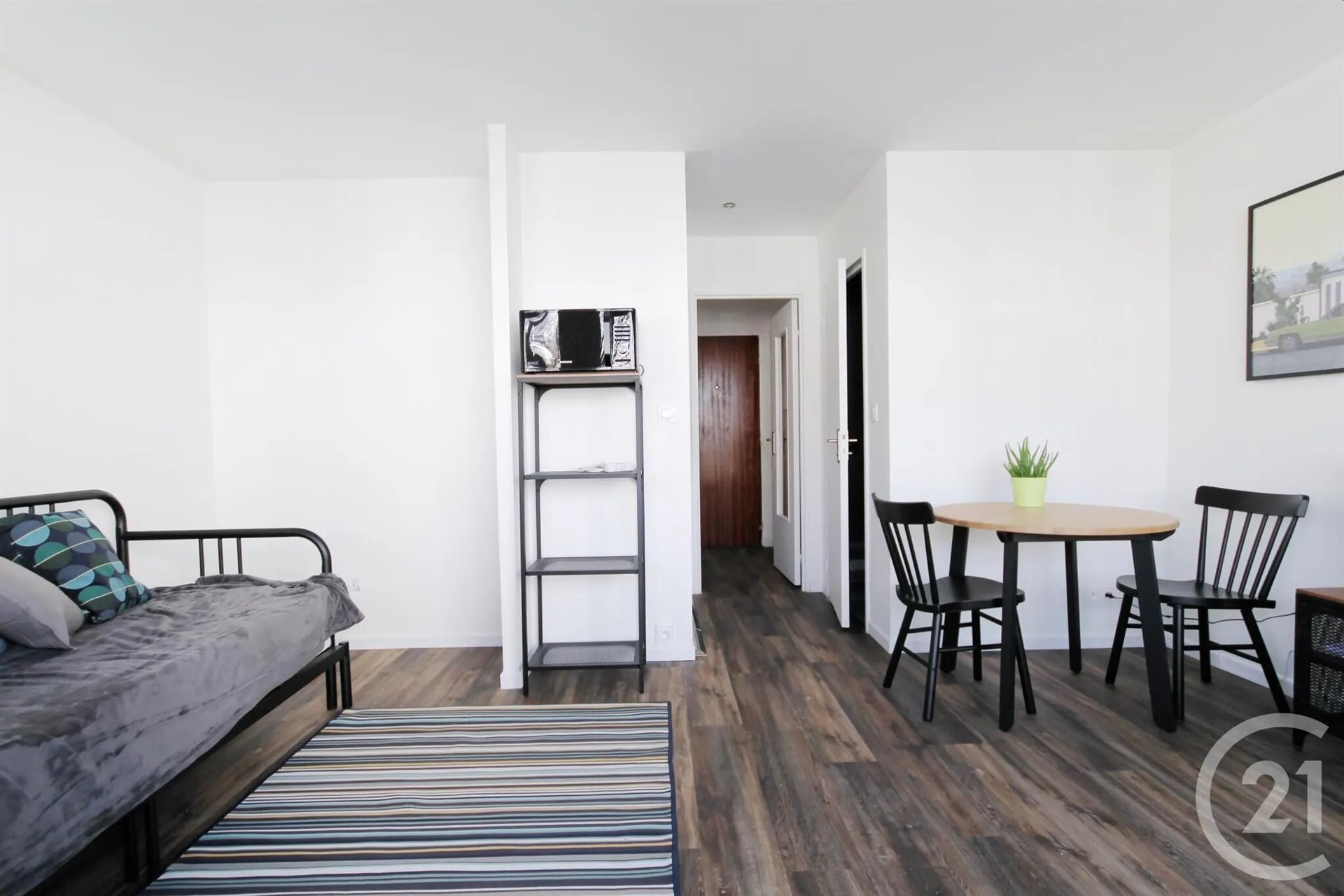 Appartement à louer, 21m², Courbevoie