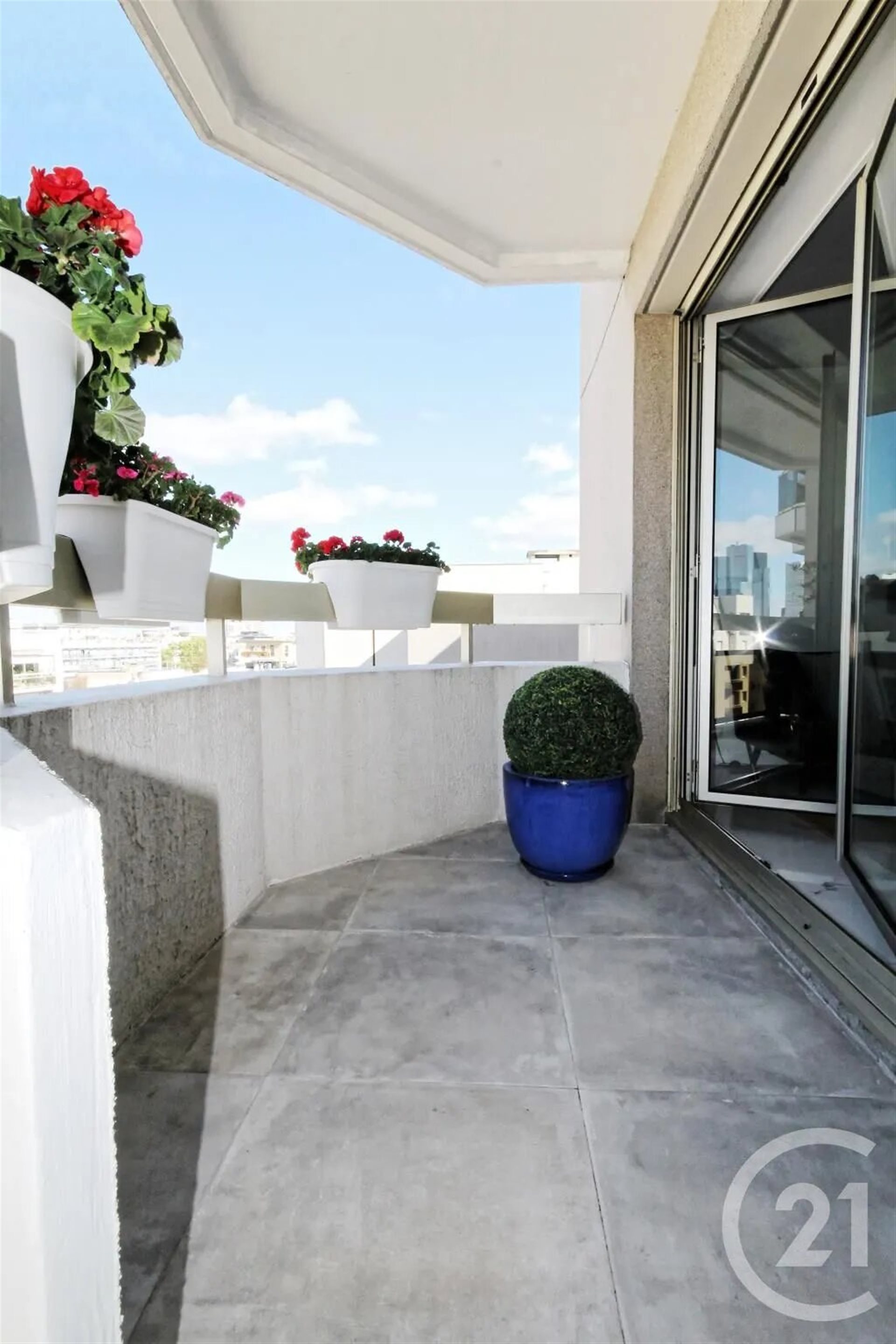 Appartement à louer, 43m², Courbevoie