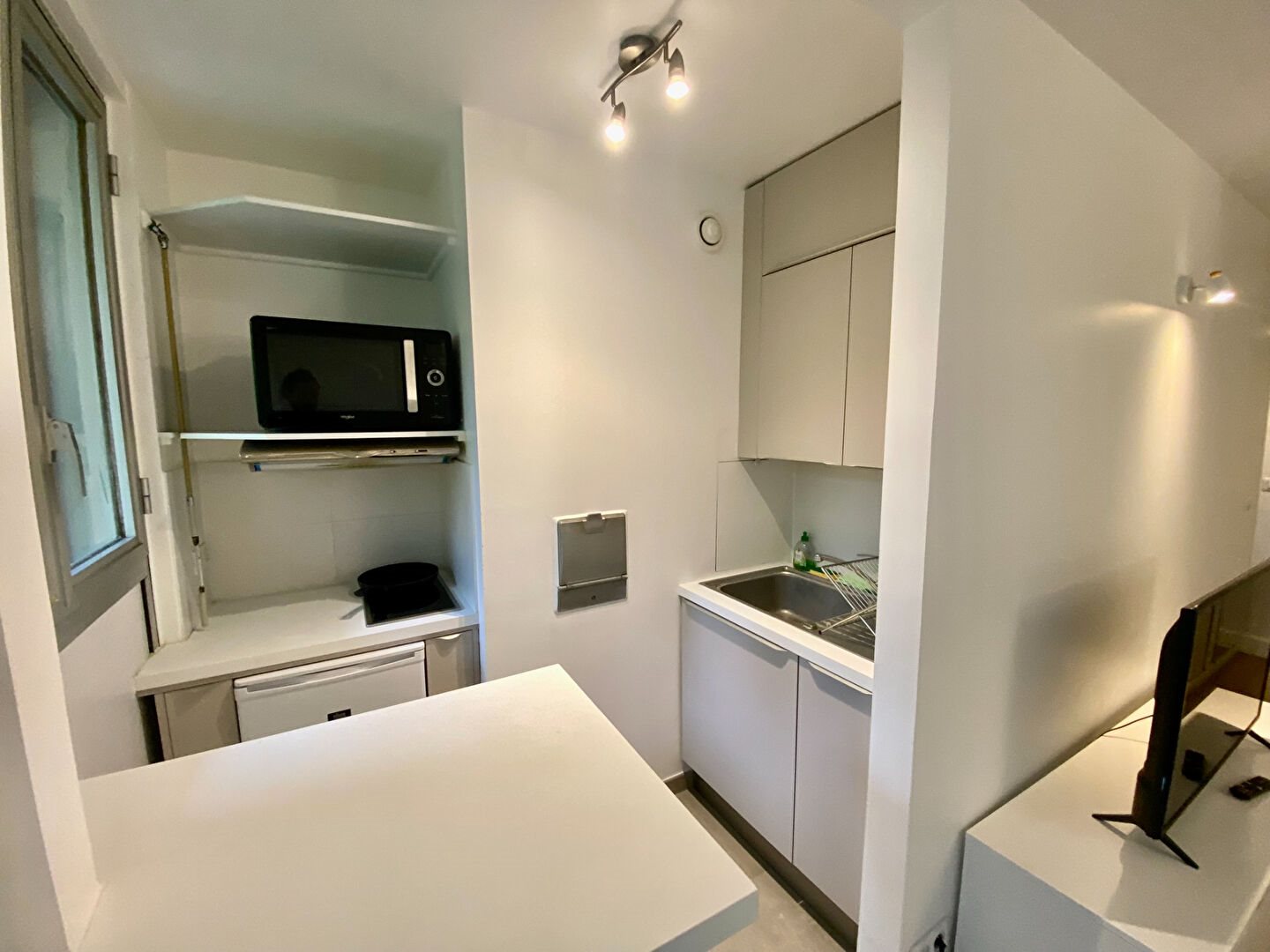 Appartement à louer, 27m², Boulogne-Billancourt
