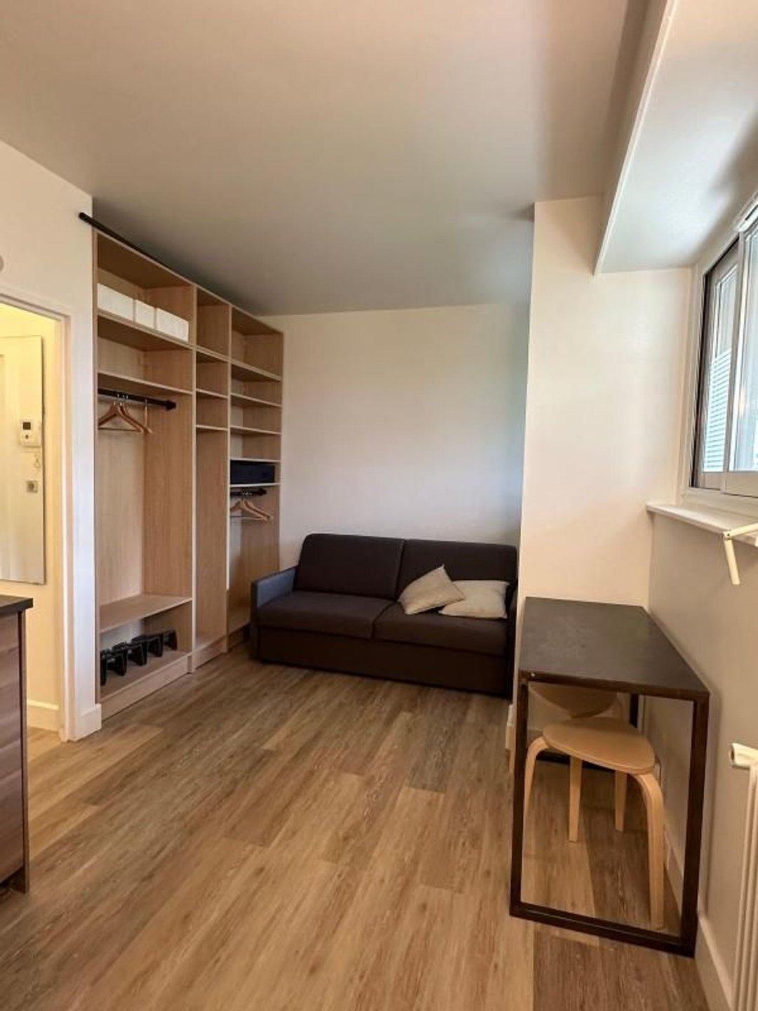 Appartement à louer, 17m², Courbevoie