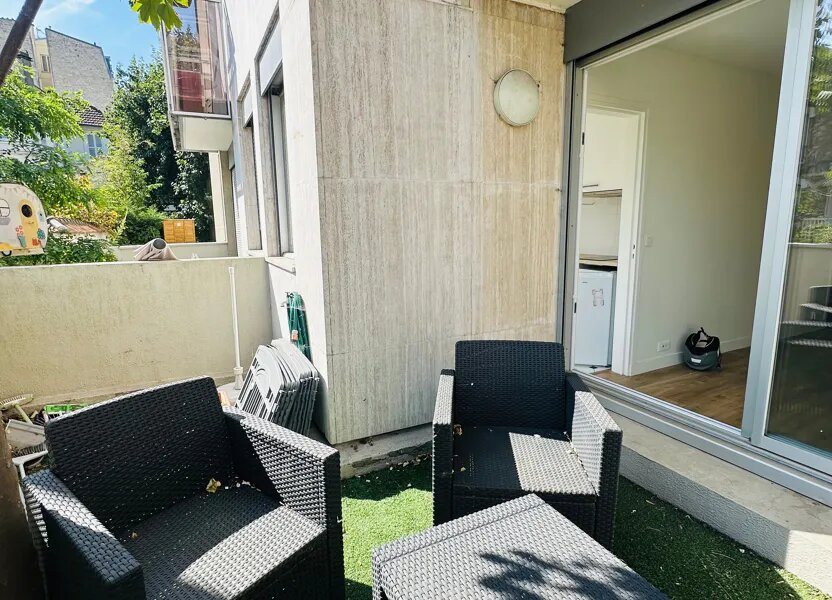Appartement à louer, 29m², Courbevoie