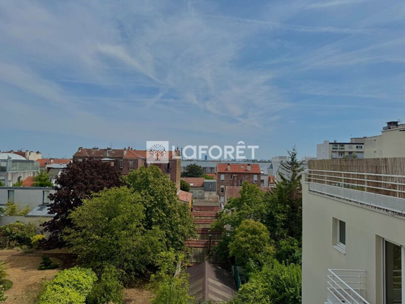Appartement à louer, 84m², Suresnes
