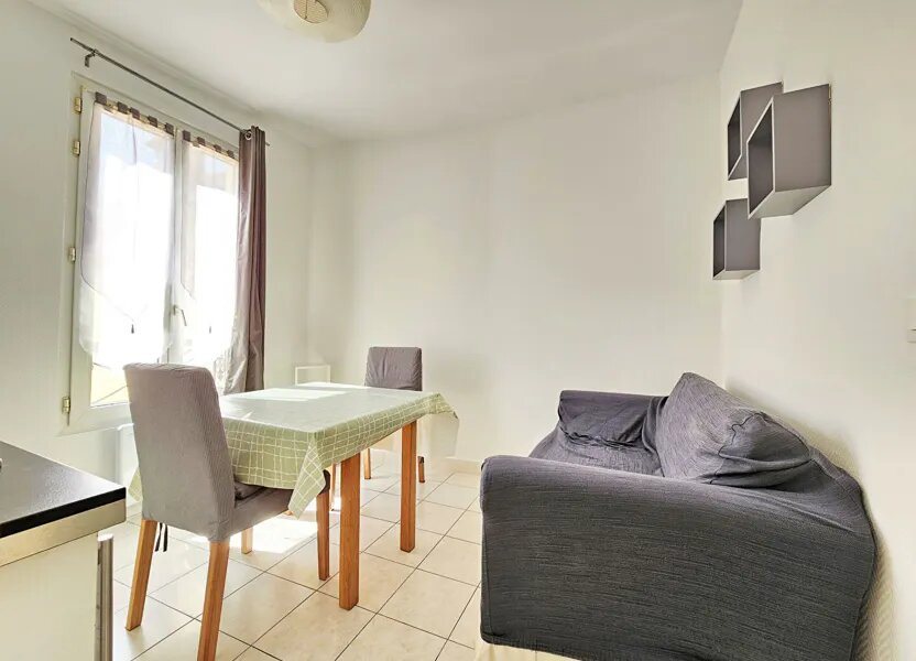 Appartement à louer, 27m², Vanves