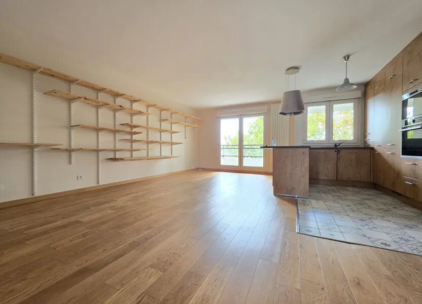 Appartement à louer, 71m², Vanves