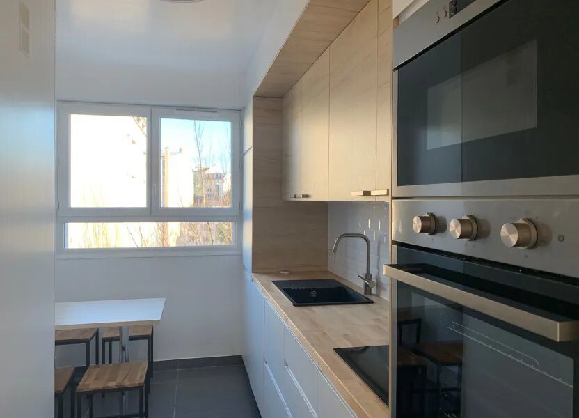 Appartement à louer, 75m², Vanves