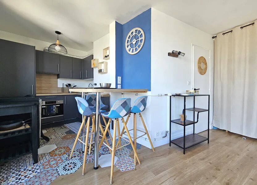 Appartement à louer, 31m², Vanves