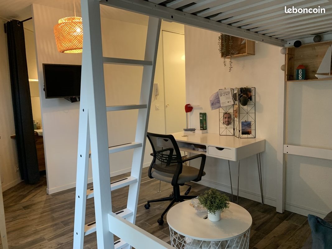 Appartement à louer, 22m², Talence