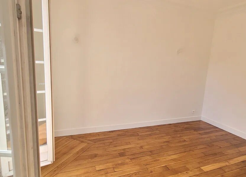 Appartement à louer, 28m², Issy-les-Moulineaux