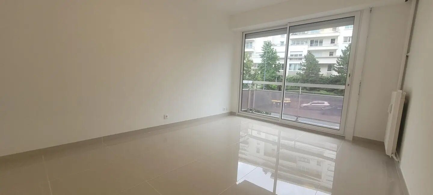 Appartement à louer, 34m², Issy-les-Moulineaux