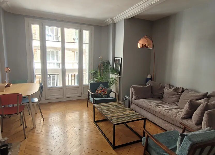 Appartement à louer, 65m², Issy-les-Moulineaux