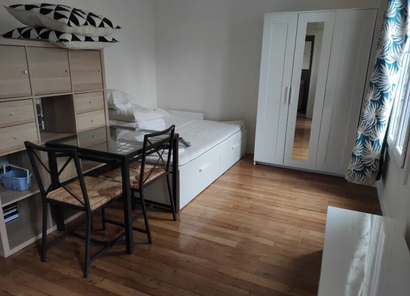 Appartement à louer, 19m², Issy-les-Moulineaux