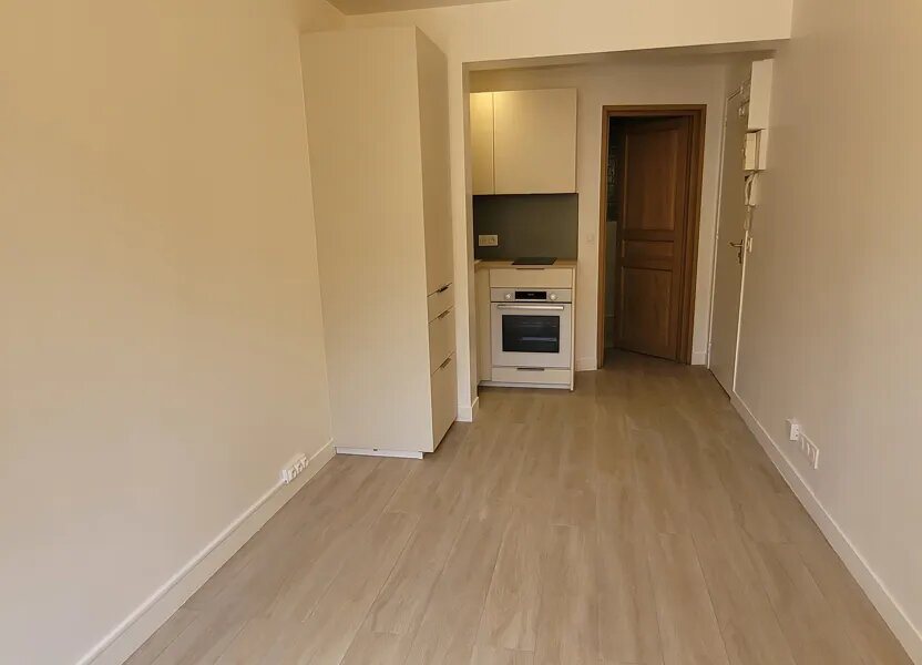 Appartement à louer, 17m², Issy-les-Moulineaux
