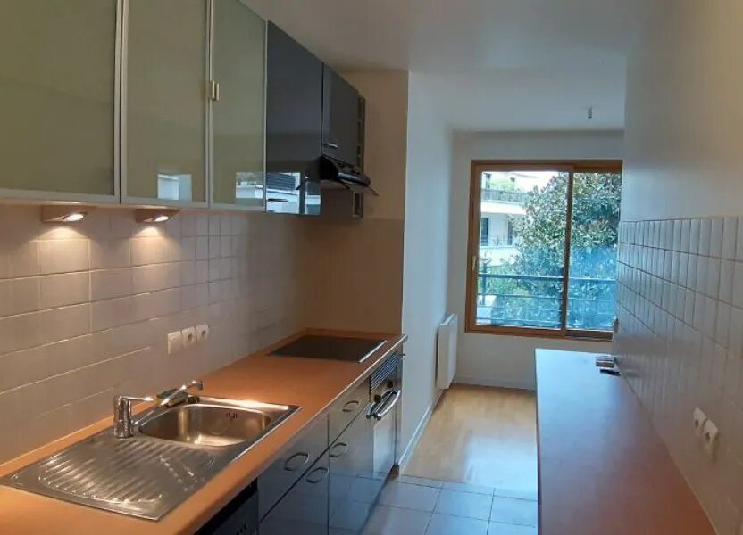 Appartement à louer, 71m², Issy-les-Moulineaux