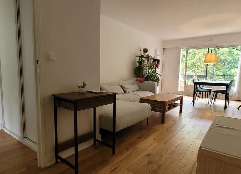 Appartement à louer, 82m², Issy-les-Moulineaux