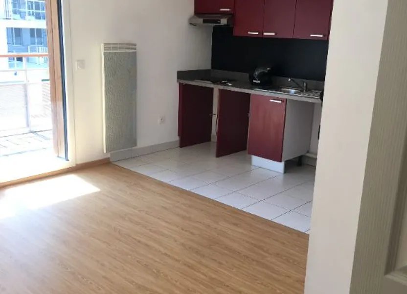 Appartement à louer, 28m², Issy-les-Moulineaux