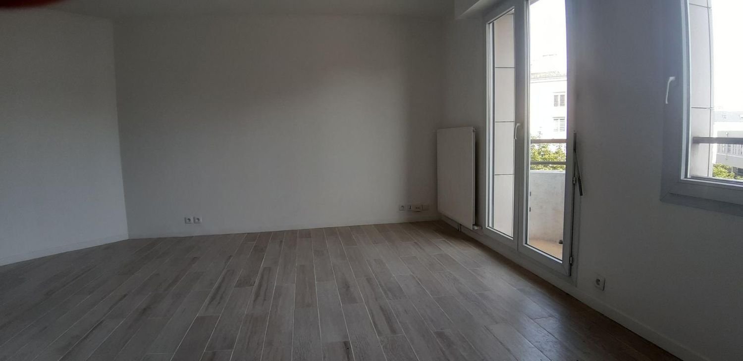 Appartement à louer, 27m², Issy-les-Moulineaux
