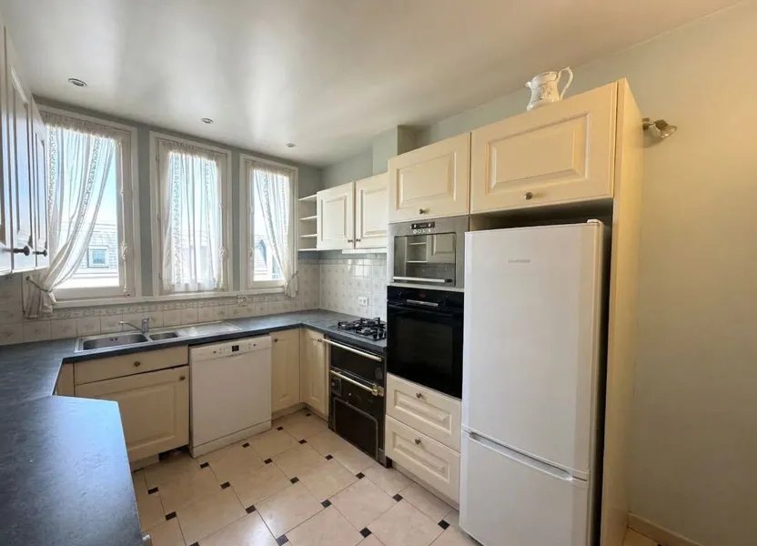 Appartement à vendre, 125m², Courbevoie