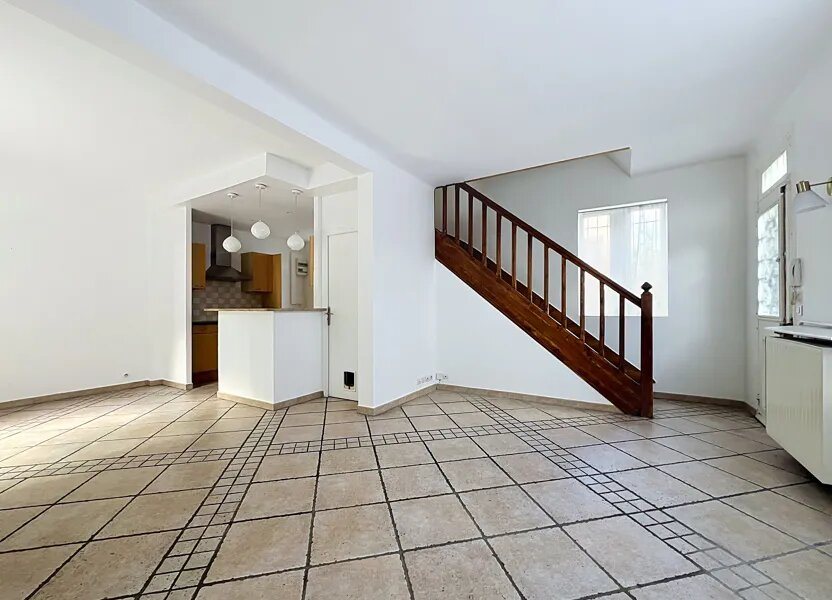 Maison à louer, 89m², Suresnes