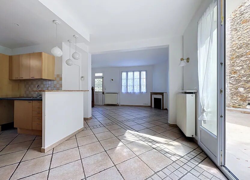Maison à louer, 89m², Suresnes