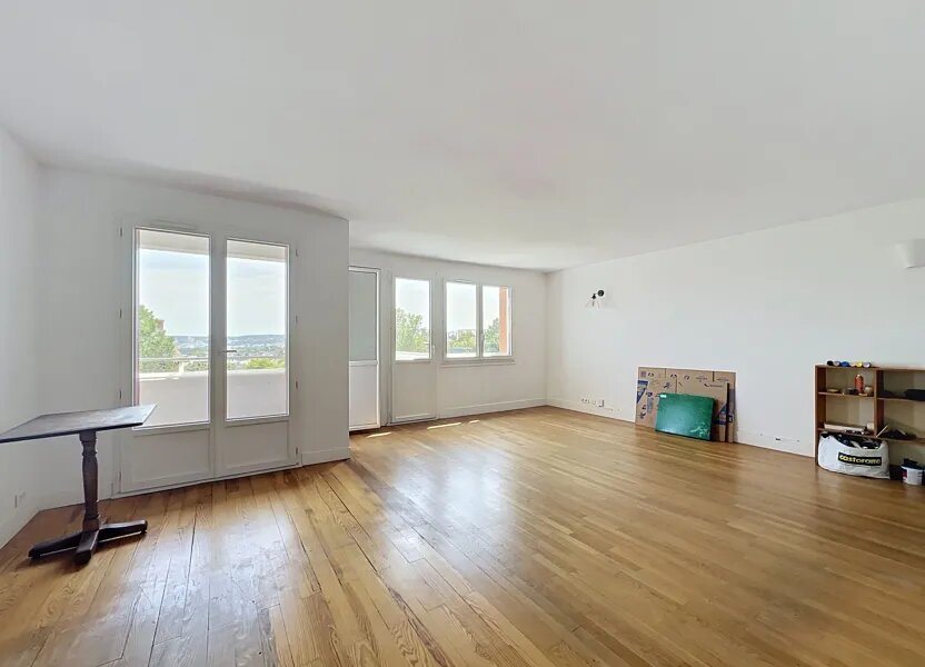 Appartement à louer, 94m², Suresnes