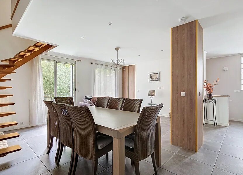 Maison à louer, 126m², Suresnes