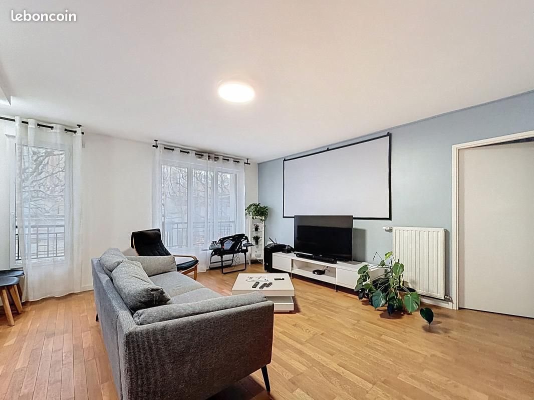 Appartement à vendre, 73m², Suresnes