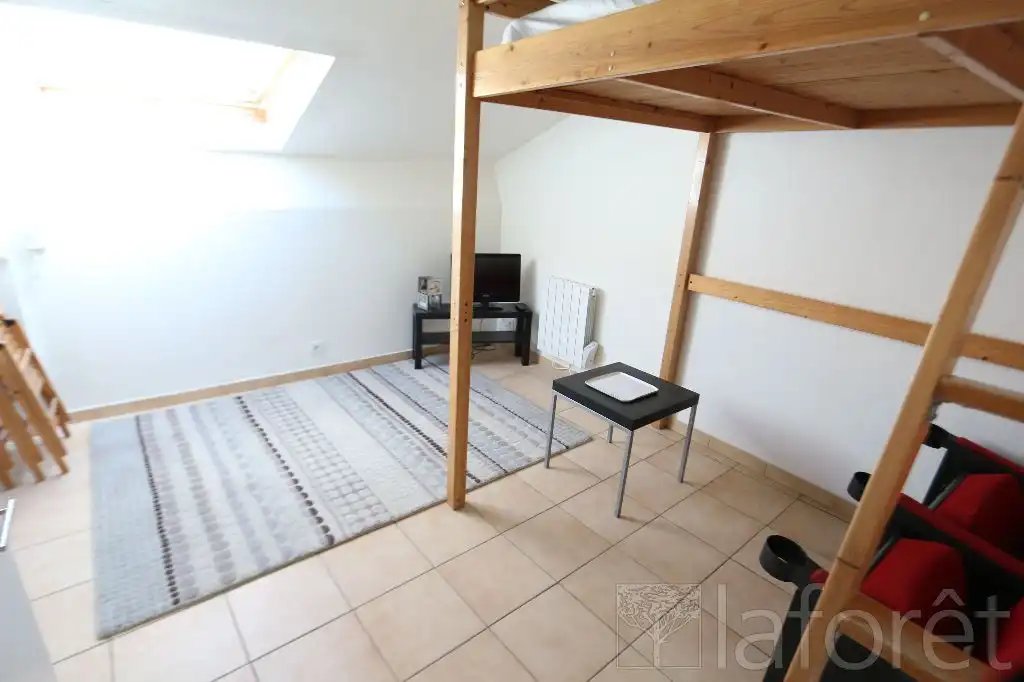 Appartement à louer, 16m², Nanterre