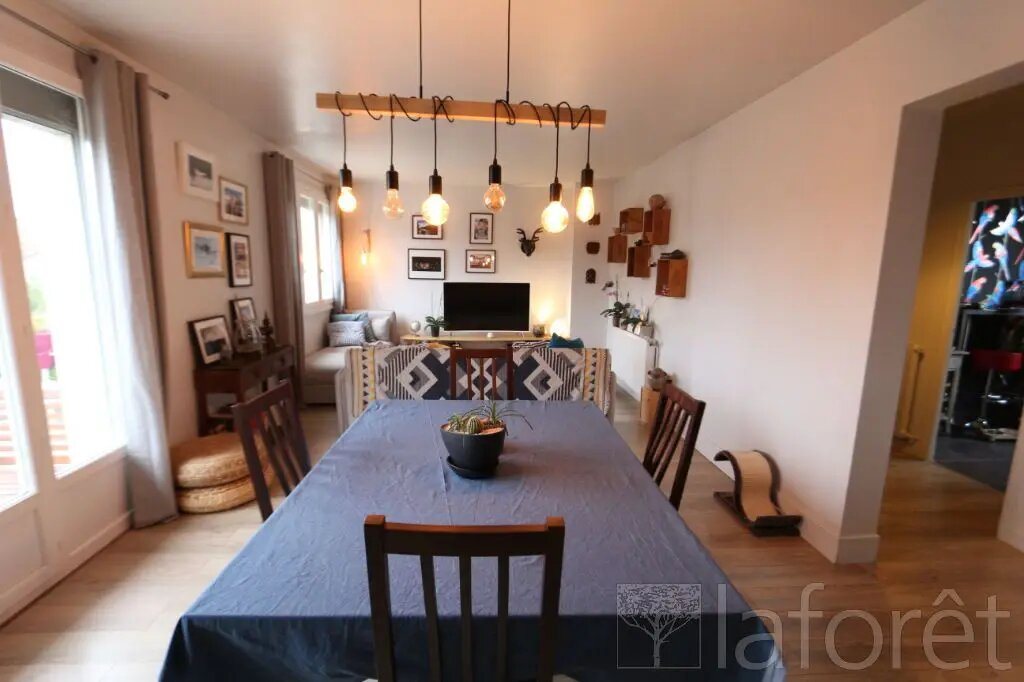 Appartement à louer, 76m², Nanterre