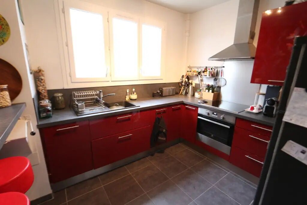 Appartement à louer, 76m², Nanterre