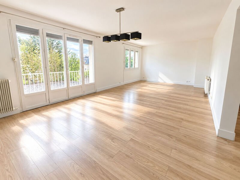 Appartement à louer, 76m², Nanterre