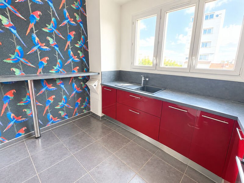 Appartement à louer, 76m², Nanterre