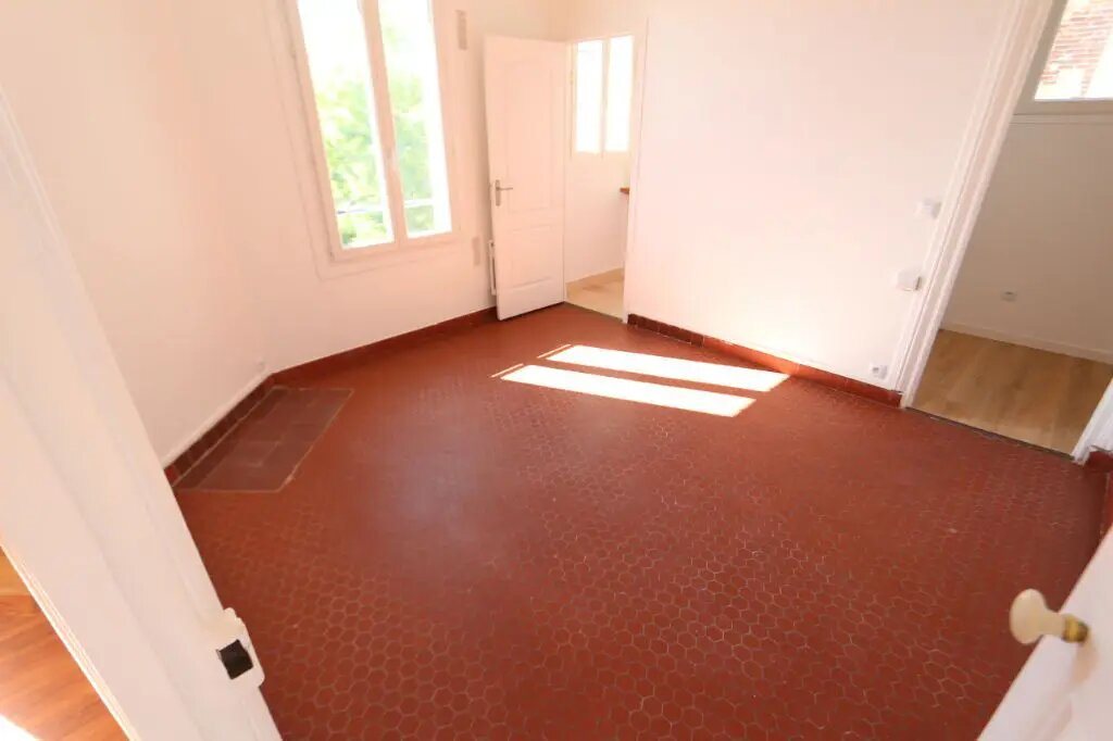 Appartement à louer, 31m², Nanterre