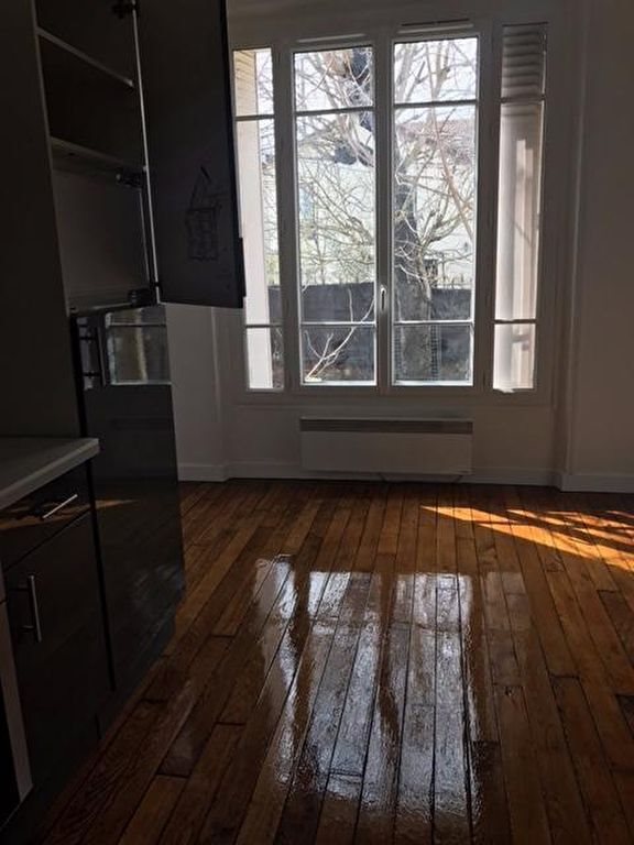 Appartement à louer, 17m², Nanterre