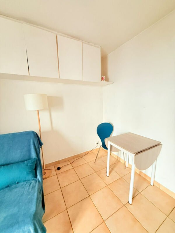 Appartement à louer, 16m², Nanterre