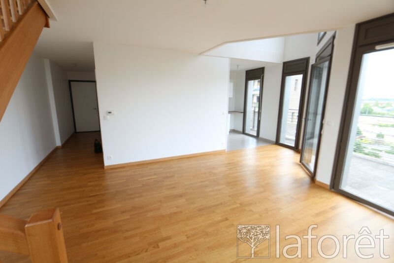 Appartement à louer, 69m², Nanterre